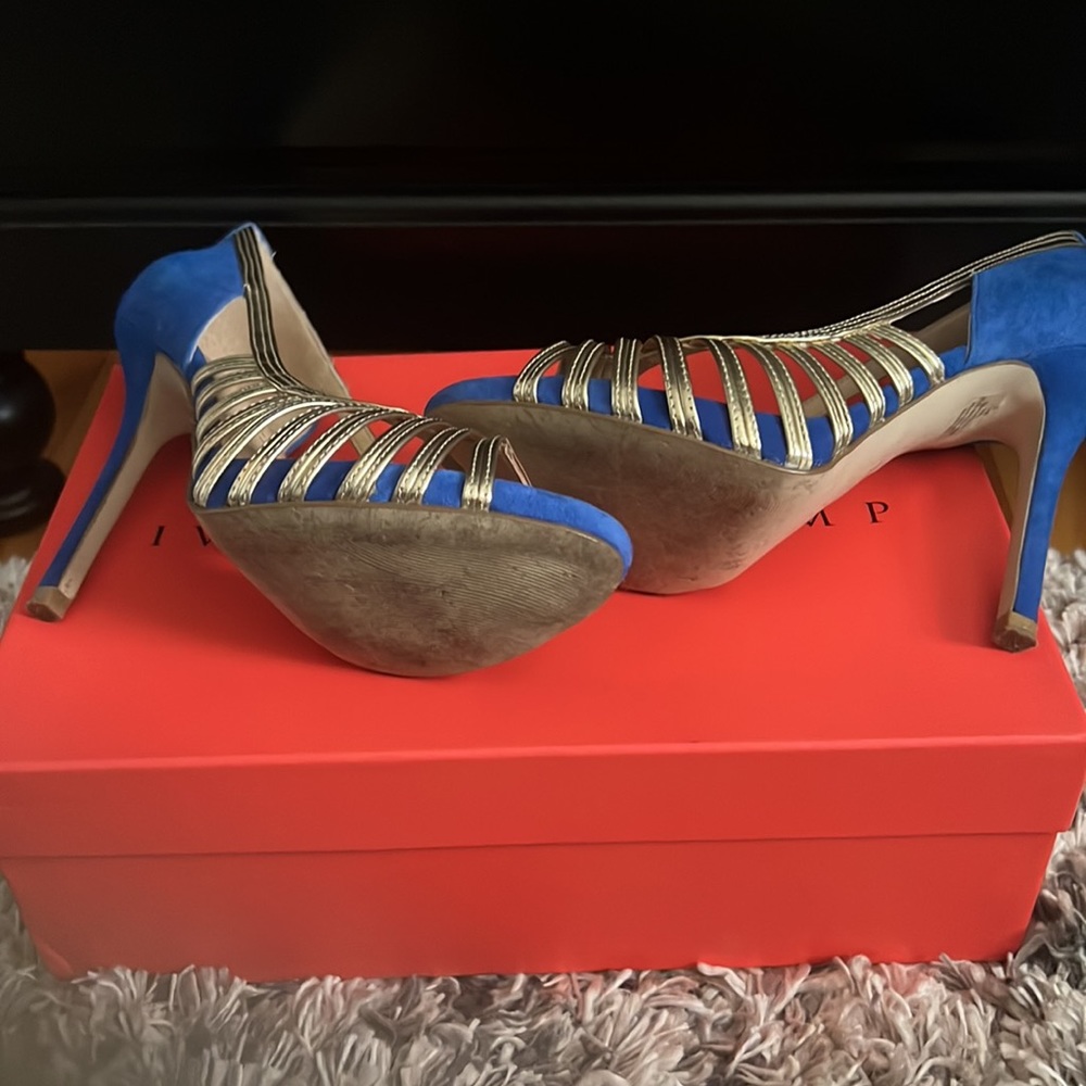 Ivanka Trump Heels - Picture 3 of 3